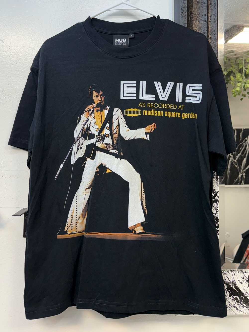 ELVIS Madison Square Garden Graphic Tee - Black - Picture 1 of 4